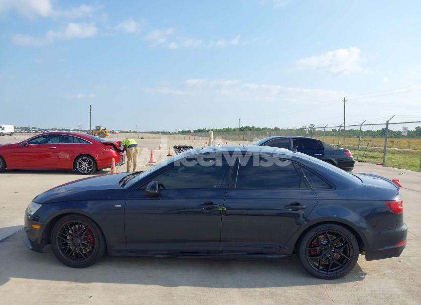 Photo 14 of 2018 Audi A4 (VIN WAUENAF48JA061984)