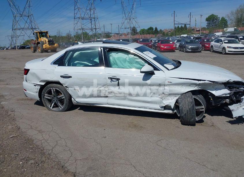 Photo 14 of 2018 Audi A4 2.0T TECH PREMIUM (VIN WAUENAF4XJA062635)
