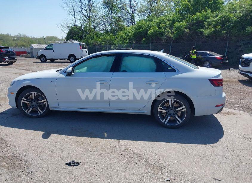 Photo 15 of 2018 Audi A4 2.0T TECH PREMIUM (VIN WAUENAF4XJA062635)
