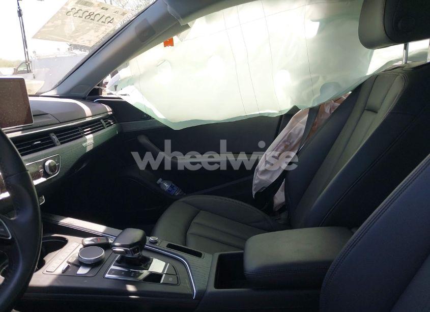 Photo 5 of 2018 Audi A4 2.0T TECH PREMIUM (VIN WAUENAF4XJA062635)