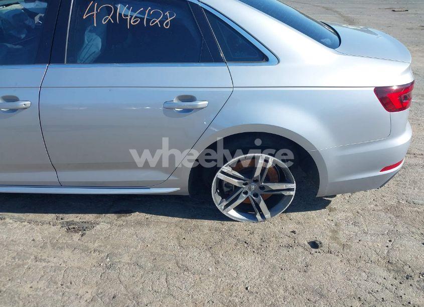 Photo 19 of 2018 Audi A4 2.0T PREMIUM/2.0T TECH PREMIUM (VIN WAUENAF4XJN009801)