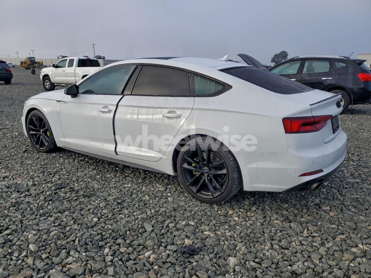 Photo 2 of 2019 AUDI A5 PREMIUM PLUS S-LINE (VIN WAUENCF5XKA092451)