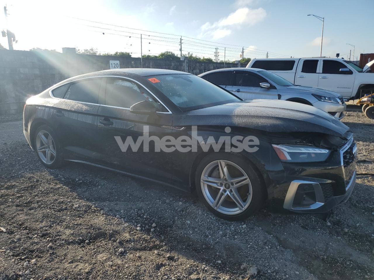 Photo 4 of 2022 AUDI A5 PREMIUM PLUS 45 (VIN WAUFACF50NA032635)