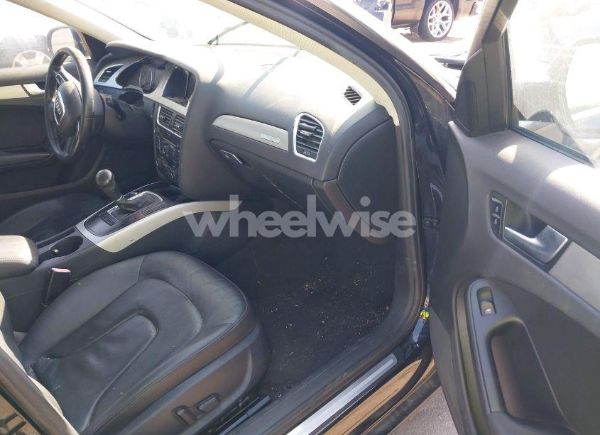 Photo 5 of 2011 Audi A4 2.0T PREMIUM (VIN WAUFFAFL3BN031567)