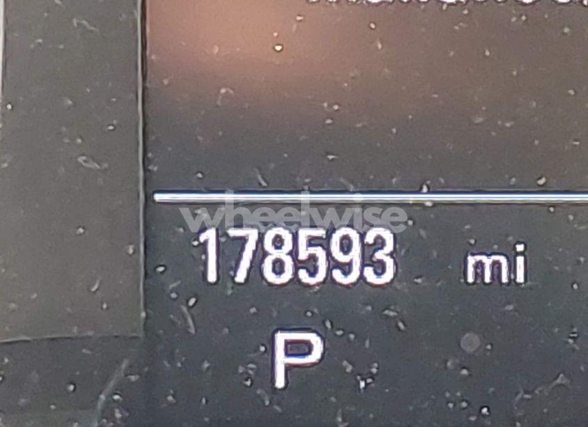 Photo 15 of 2013 Audi A4 2.0T PREMIUM (VIN WAUFFAFL5DN006365)