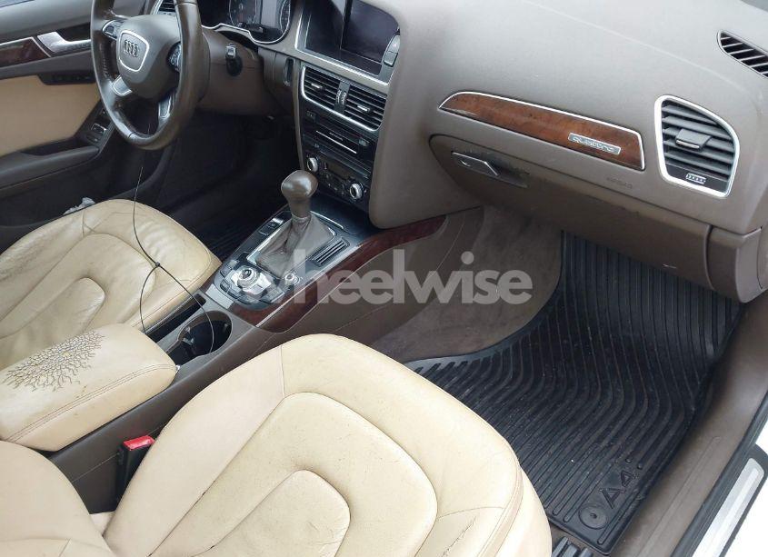 Photo 5 of 2013 Audi A4 2.0T PREMIUM (VIN WAUFFAFL8DN029705)