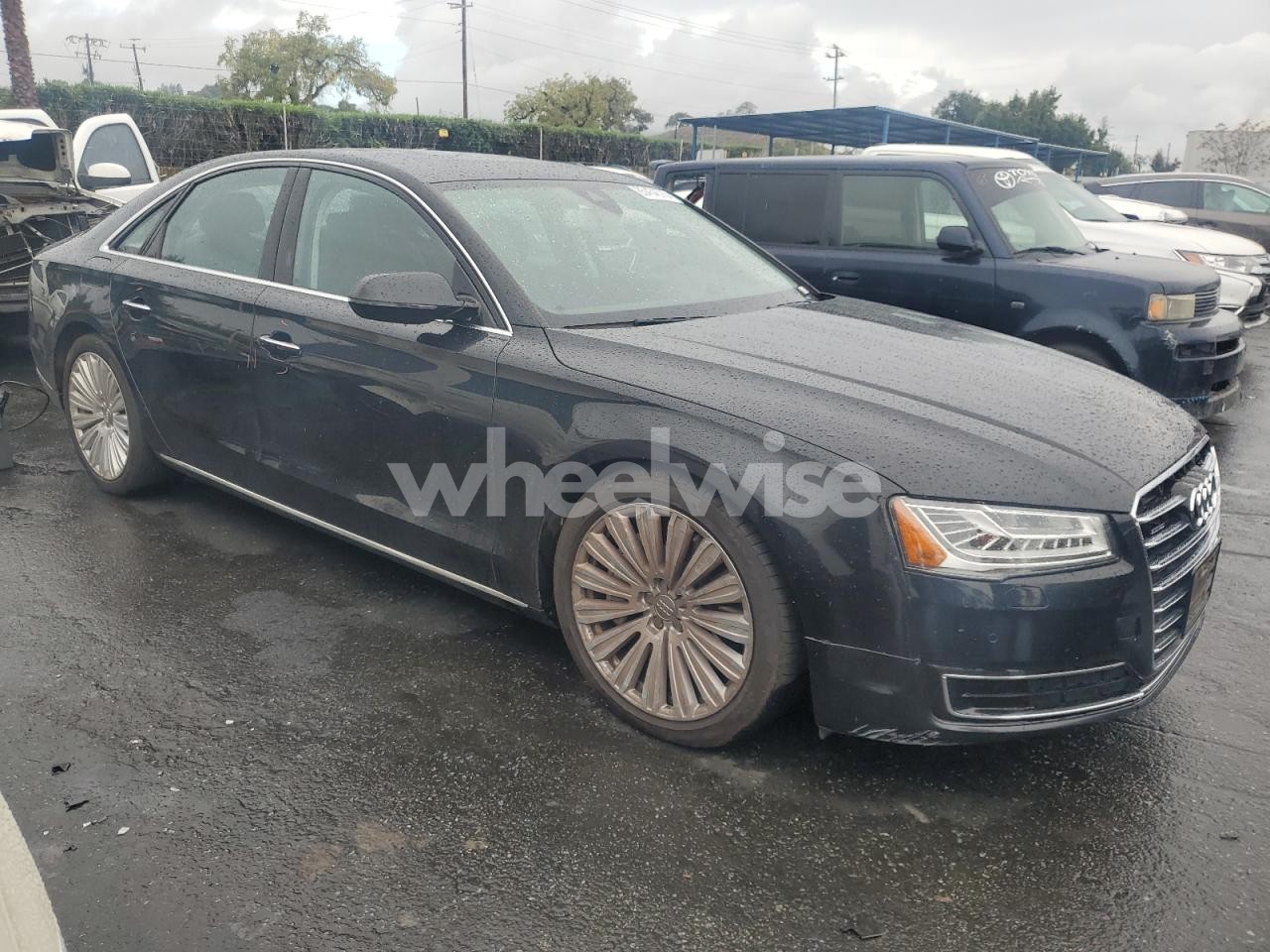 Photo 4 of 2015 AUDI A8 QUATTRO N/A (VIN WAUJGAFD4FN006456)