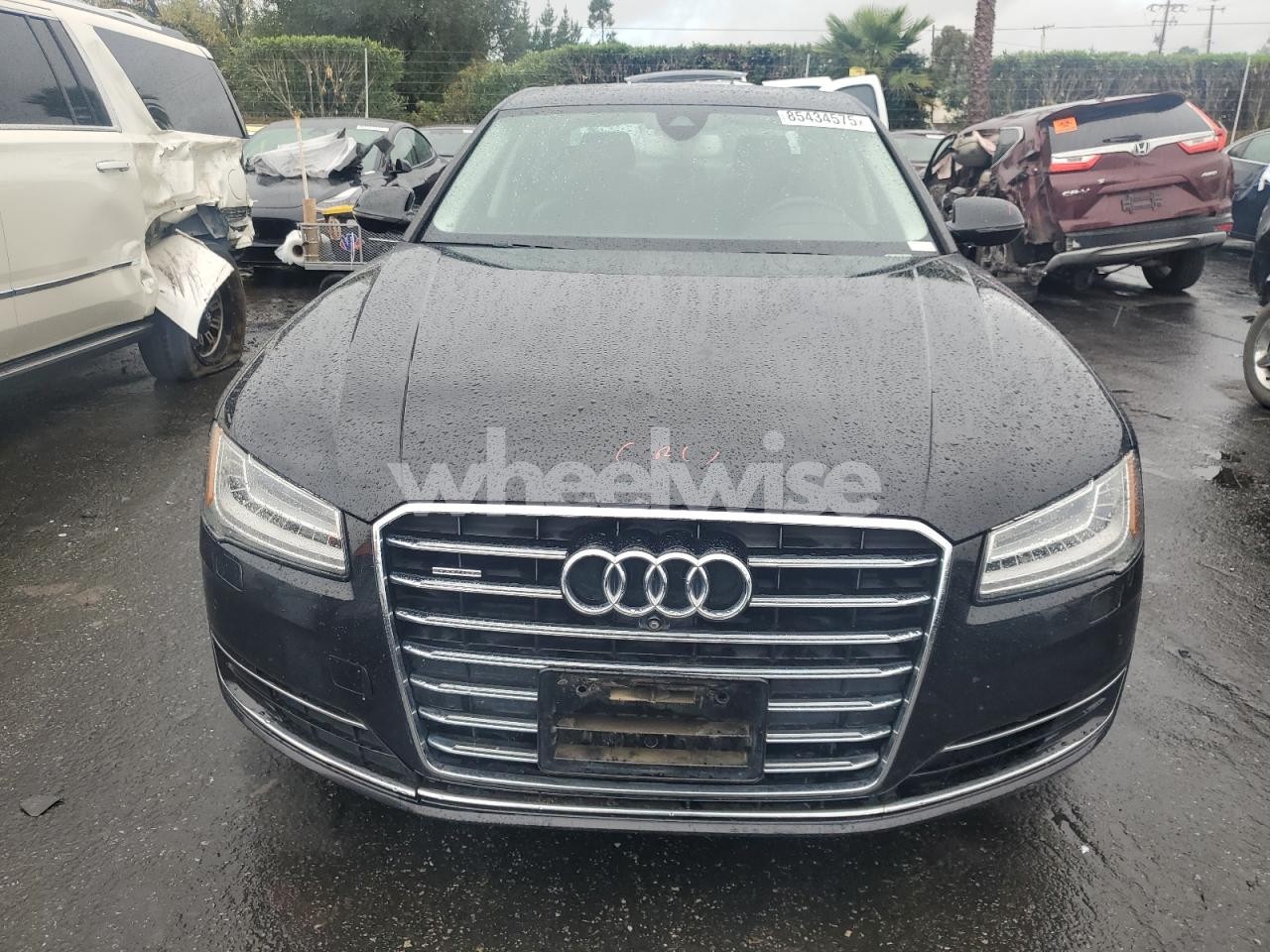 Photo 5 of 2015 AUDI A8 QUATTRO N/A (VIN WAUJGAFD4FN006456)