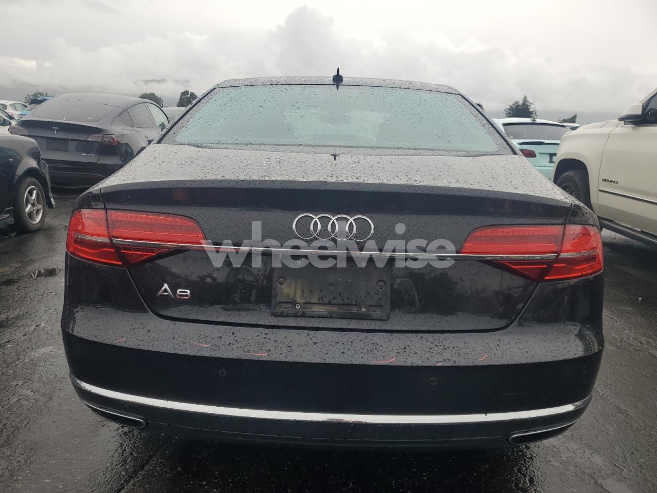 Photo 6 of 2015 AUDI A8 QUATTRO N/A (VIN WAUJGAFD4FN006456)