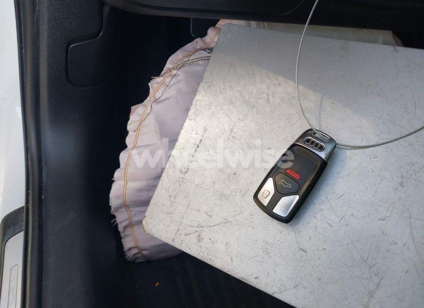 Photo 11 of 2018 Audi A4 2.0T TECH ULTRA PREMIUM/2.0T ULTRA PREMIUM (VIN WAUKMAF48JA198817)