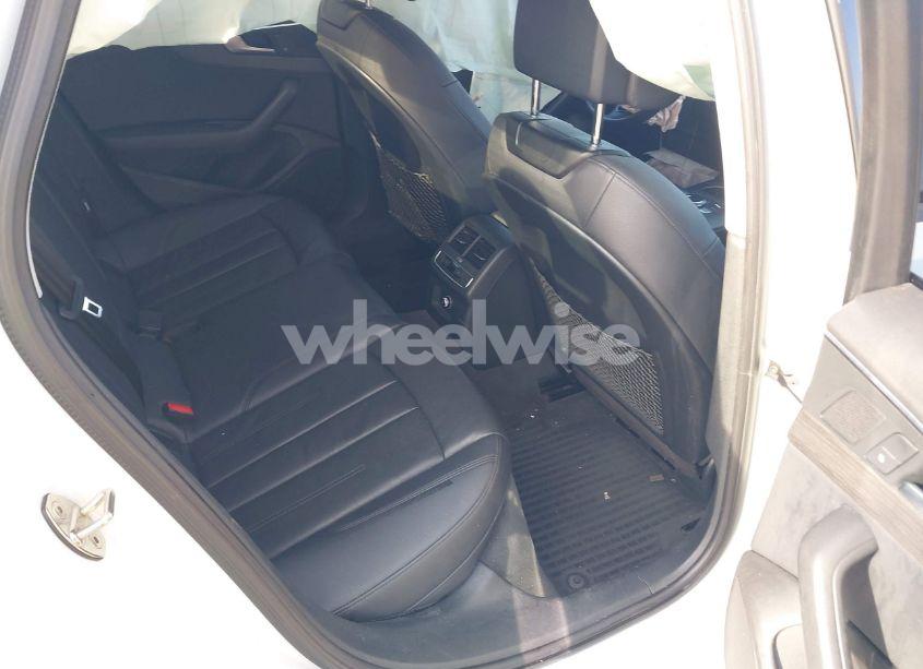 Photo 8 of 2018 Audi A4 2.0T TECH ULTRA PREMIUM/2.0T ULTRA PREMIUM (VIN WAUKMAF48JA198817)