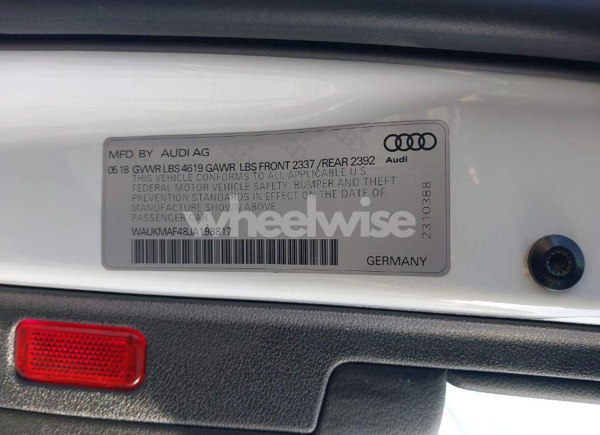 Photo 9 of 2018 Audi A4 2.0T TECH ULTRA PREMIUM/2.0T ULTRA PREMIUM (VIN WAUKMAF48JA198817)