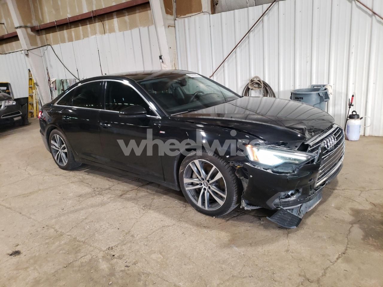 Photo 4 of 2019 AUDI A6 PREMIUM PLUS (VIN WAUL2AF21KN037356)