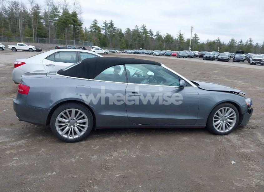 Photo 13 of 2012 Audi A5 2.0T PREMIUM (VIN WAULFAFHXCN004592)