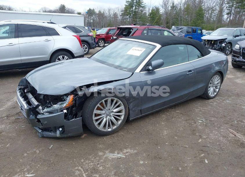 Photo 2 of 2012 Audi A5 2.0T PREMIUM (VIN WAULFAFHXCN004592)