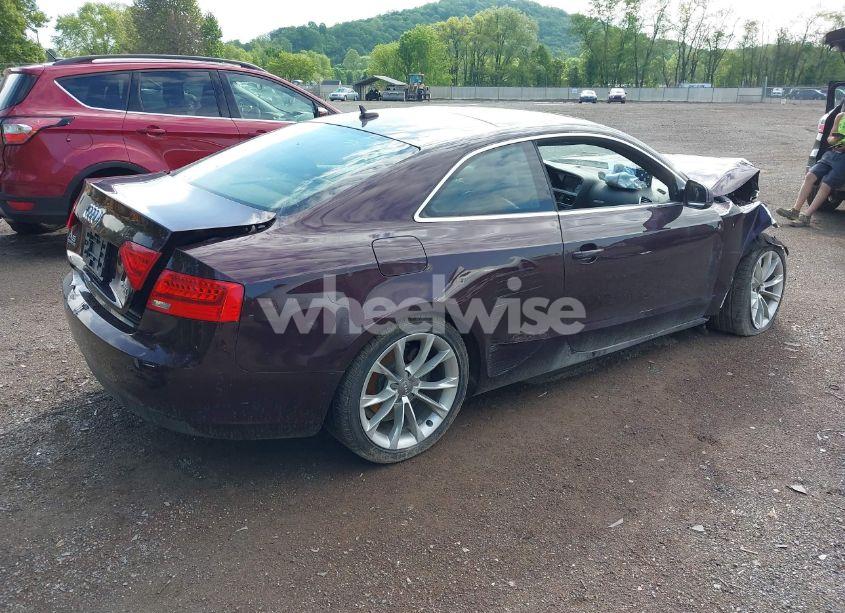 Photo 4 of 2014 Audi A5 2.0T PREMIUM (VIN WAULFAFR0EA027947)