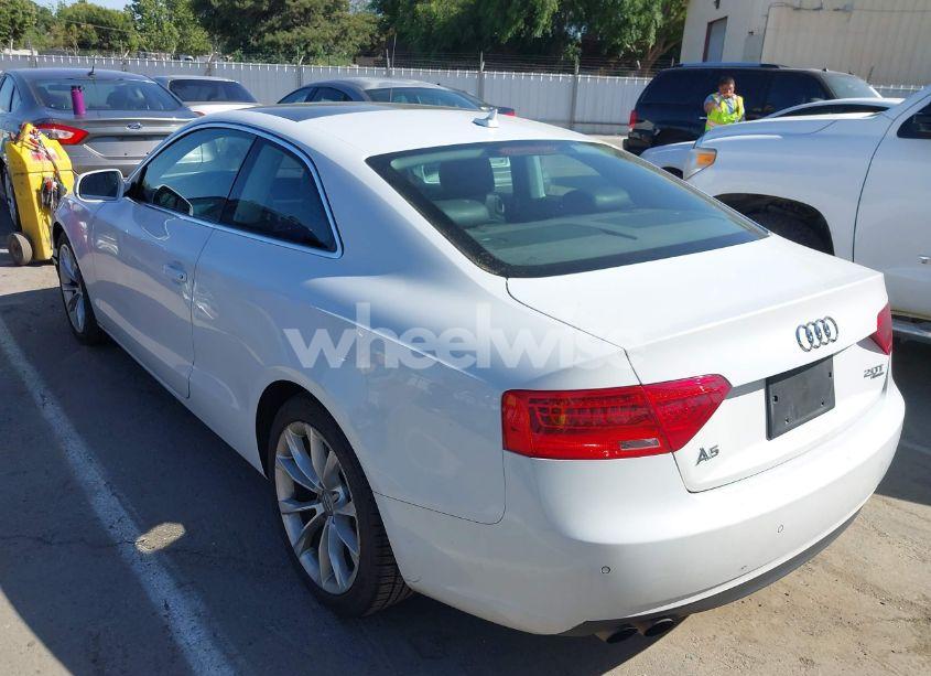Photo 3 of 2013 Audi A5 2.0T PREMIUM (VIN WAULFAFR8DA079146)