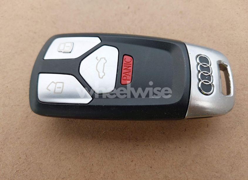 Photo 11 of 2018 Audi A4 2.0T TECH ULTRA PREMIUM/2.0T ULTRA PREMIUM (VIN WAULMAF47JA100901)