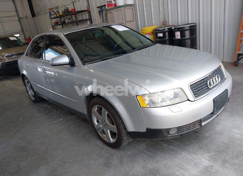 2003 Audi A4 3.0 (VIN WAULT68E33A275638) main photo