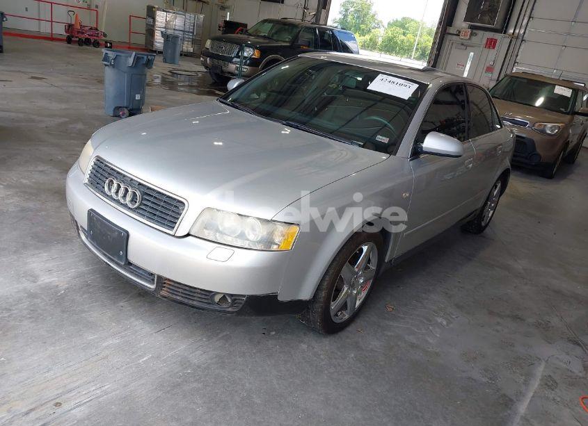 Photo 2 of 2003 Audi A4 3.0 (VIN WAULT68E33A275638)