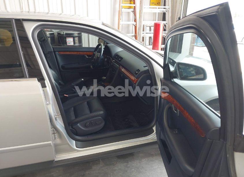 Photo 5 of 2003 Audi A4 3.0 (VIN WAULT68E33A275638)