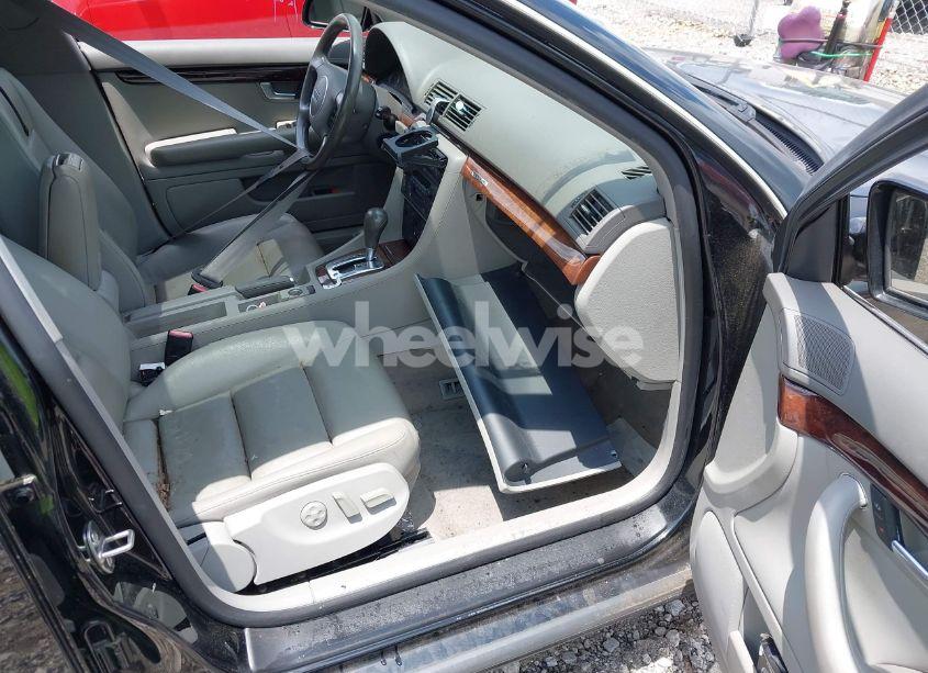 Photo 5 of 2004 Audi A4 3.0 (VIN WAULT68E44A287816)