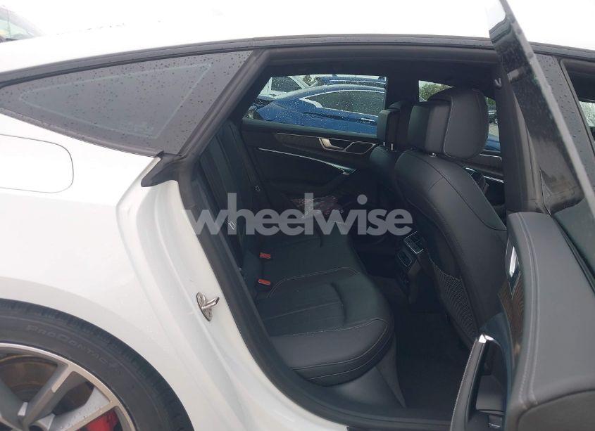 Photo 8 of 2022 Audi A7 SPORTBACK PREMIUM PLUS 55 TFSI QUATTRO S TRONIC (VIN WAUU2BF23NN059065)