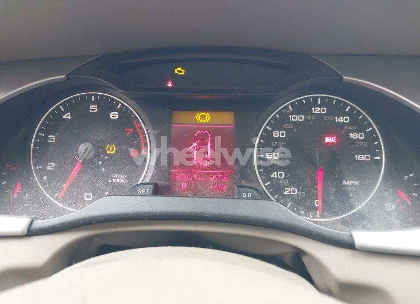 Photo 7 of 2011 Audi A4 2.0T PREMIUM (VIN WAUWFAFL9BA009483)