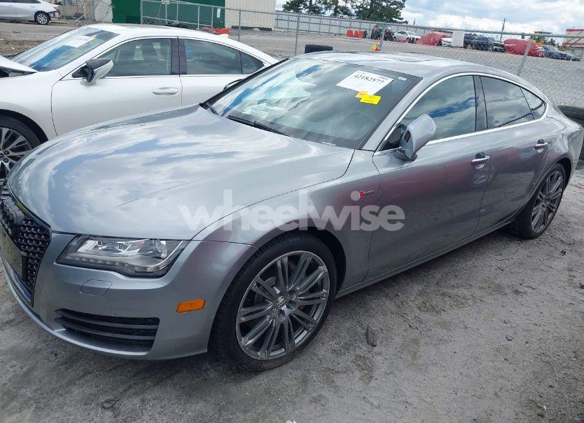 Photo 2 of 2014 Audi A7 3.0T PREMIUM PLUS (VIN WAUWGAFC5EN106514)