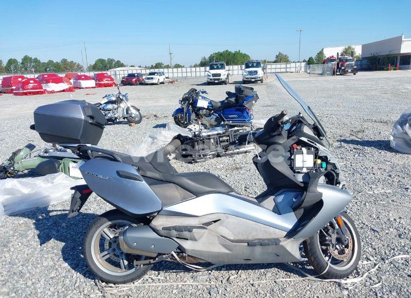 Photo 12 of 2015 Bmw C650 GT (VIN WB1013401FZT97194)