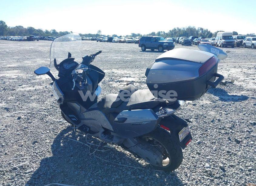 Photo 3 of 2015 Bmw C650 GT (VIN WB1013401FZT97194)