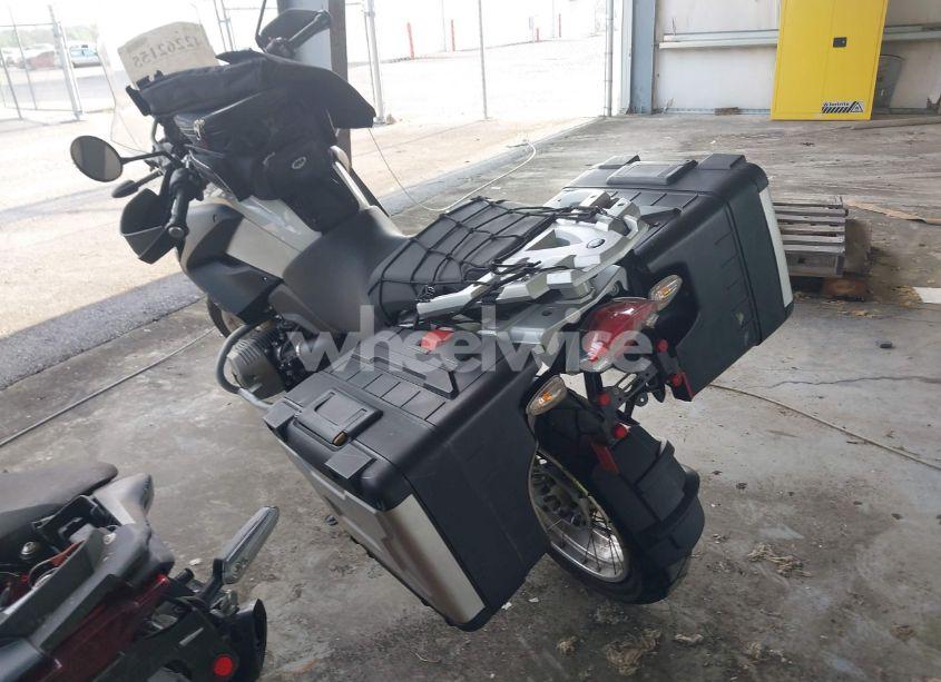 Photo 3 of 2010 Bmw R1200 GS (VIN WB1046000AZX50189)