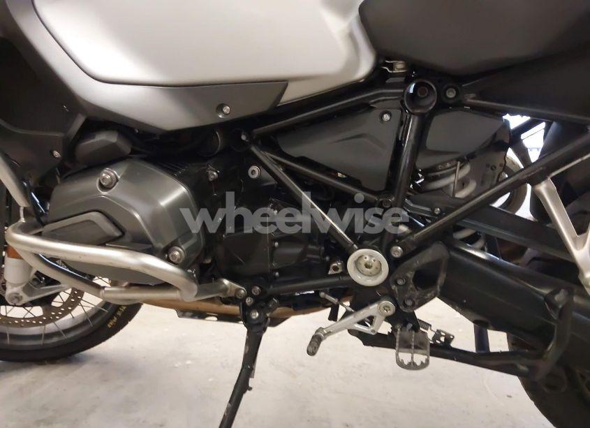 Photo 9 of 2015 Bmw R1200 GS ADVENTURE (VIN WB10A1203FZ097177)