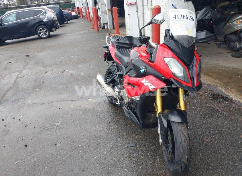 2016 Bmw S 1000 XR (VIN WB10D1309GZ463151) main photo