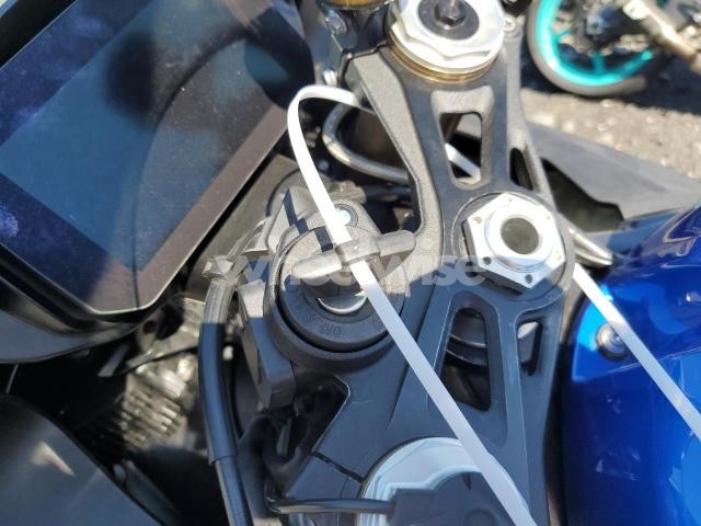 Photo 2 of 2022 BMW S 1000 RR (VIN WB10E2309N6F39150)