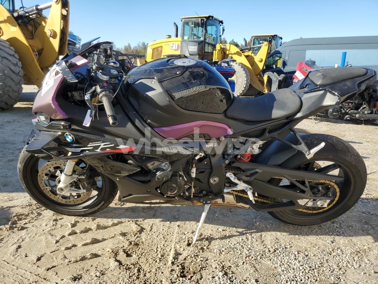 Photo 3 of 2024 BMW S 1000 RR (VIN WB10E6300R6J79518)