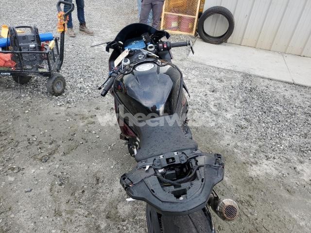 Photo 5 of 2024 BMW S 1000 RR (VIN WB10E6302R6J81951)