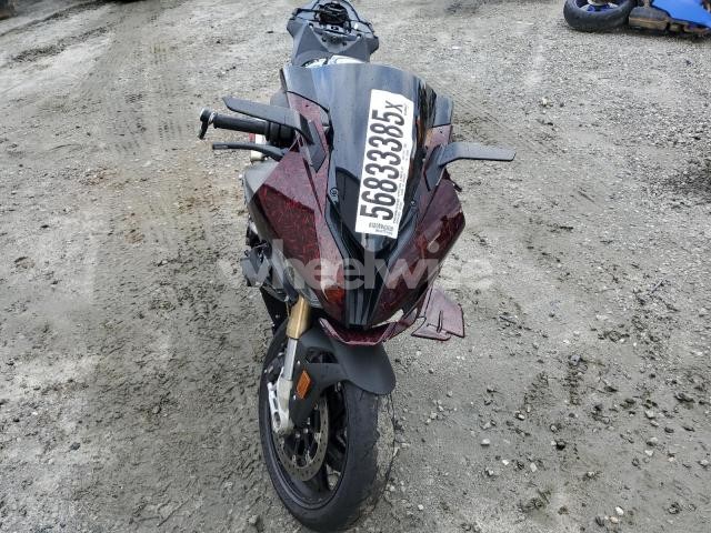 Photo 8 of 2024 BMW S 1000 RR (VIN WB10E6302R6J81951)