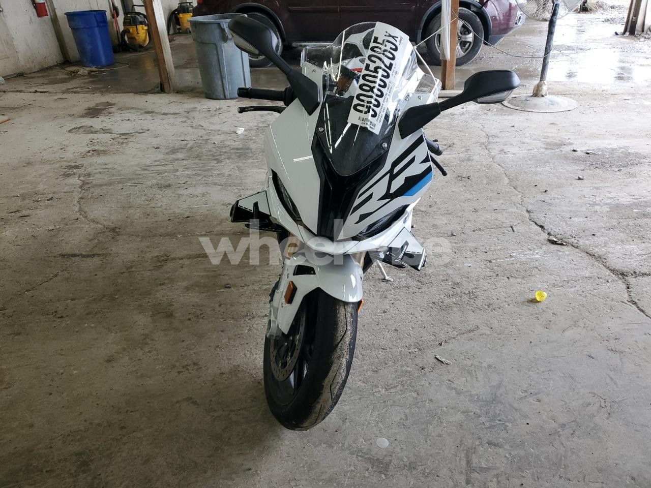 Photo 2 of 2024 BMW S 1000 RR (VIN WB10E6305R6J72998)