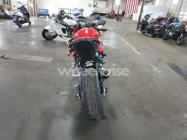 Photo 4 of 2024 BMW S 1000 RR (VIN WB10E6305R6K70252)