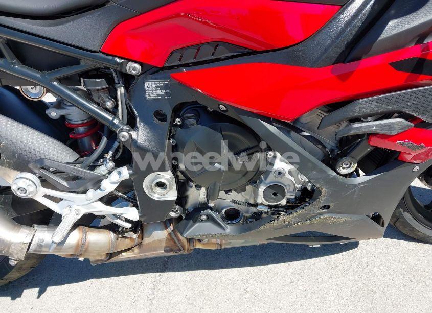 Photo 8 of 2024 Bmw S 1000 RR (VIN WB10E6307R6K33851)