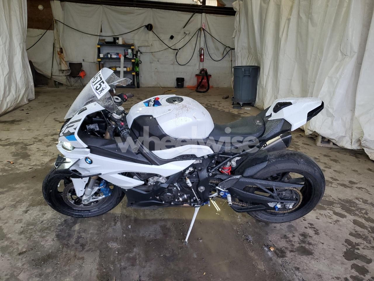 Photo 3 of 2024 BMW S 1000 RR (VIN WB10E6308R6K65966)