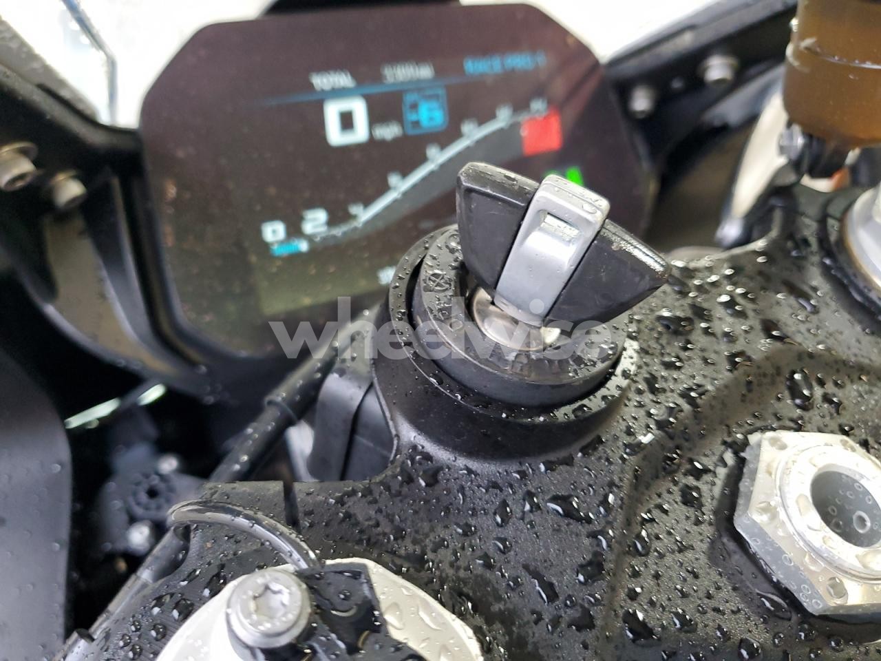 Photo 8 of 2024 BMW S 1000 RR (VIN WB10E6308R6K65966)