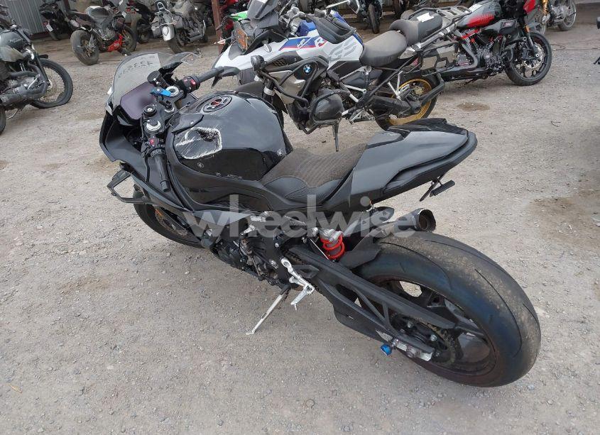 Photo 3 of 2024 Bmw S 1000 RR (VIN WB10E630XR6K15683)
