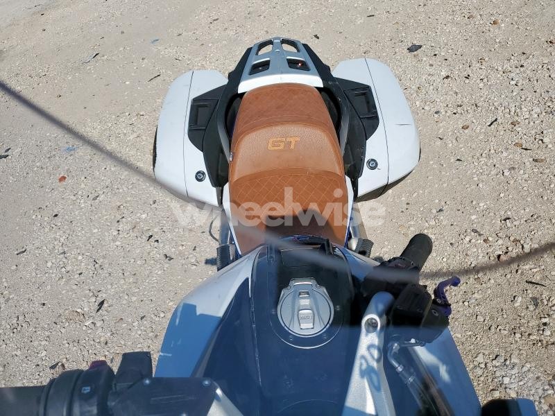 Photo 9 of 2024 BMW K1600 GT (VIN WB10F2303R6J47975)