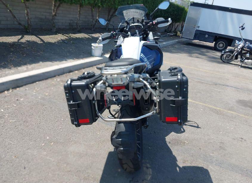 Photo 6 of 2024 Bmw R 1250 GS ADVENTURE (VIN WB10M1303R6J50858)