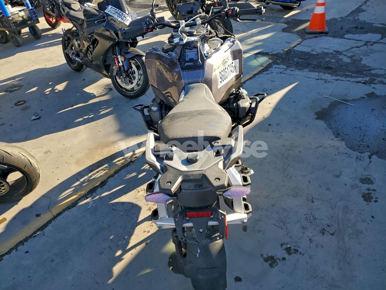 Photo 4 of 2025 BMW R 1300 GS ADVENTURE (VIN WB10M3303S6K82343)