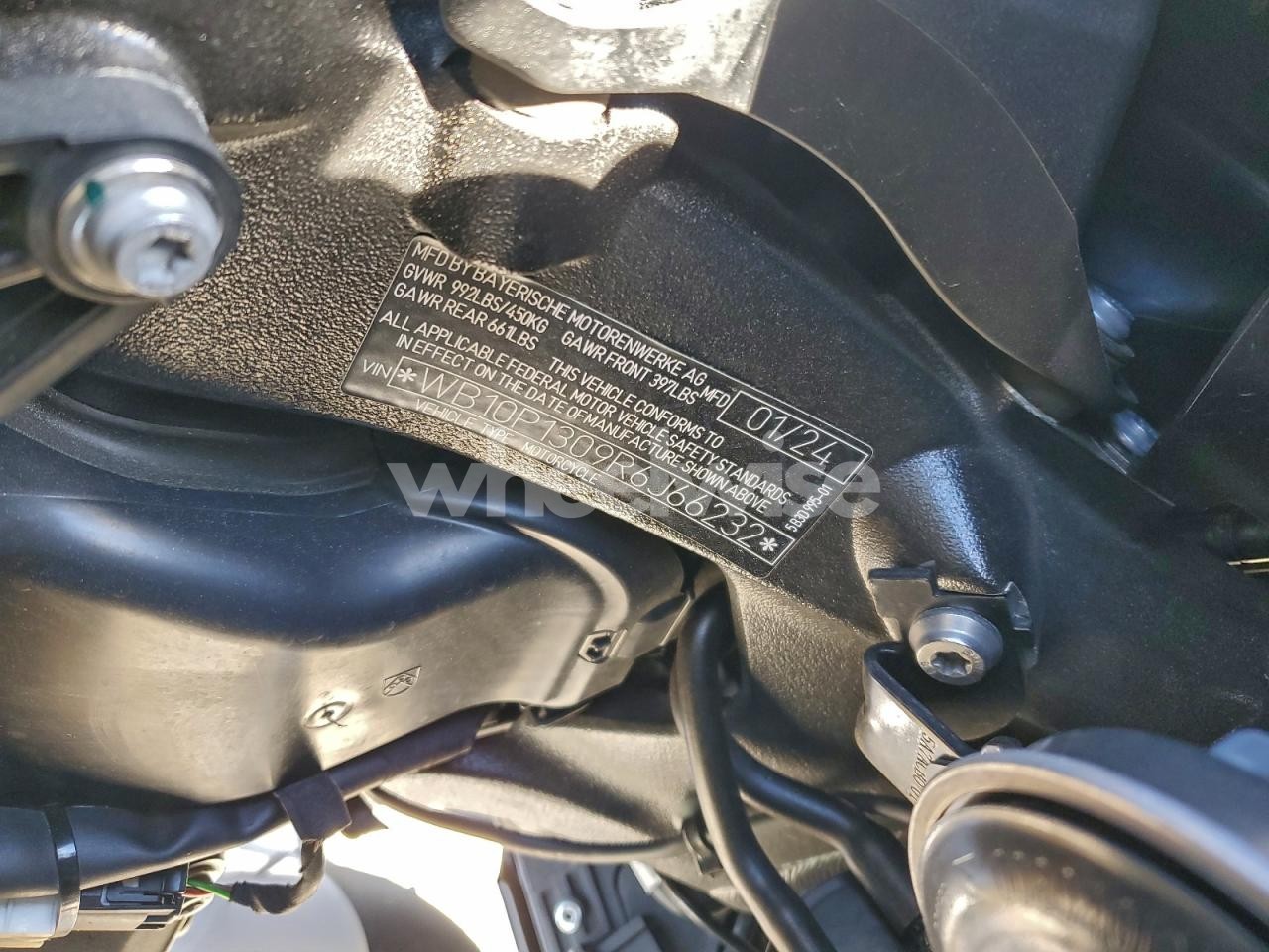 Photo 9 of 2024 BMW S 1000 XR (VIN WB10P1309R6J66232)