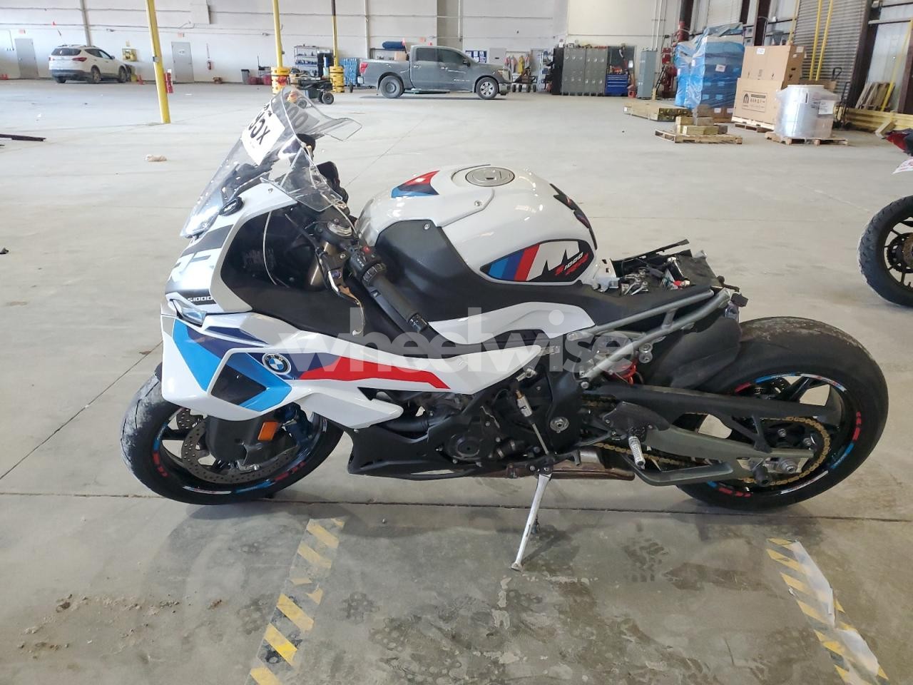 Photo 3 of 2025 BMW S 1000 RR (VIN WB10P2300S6L62491)