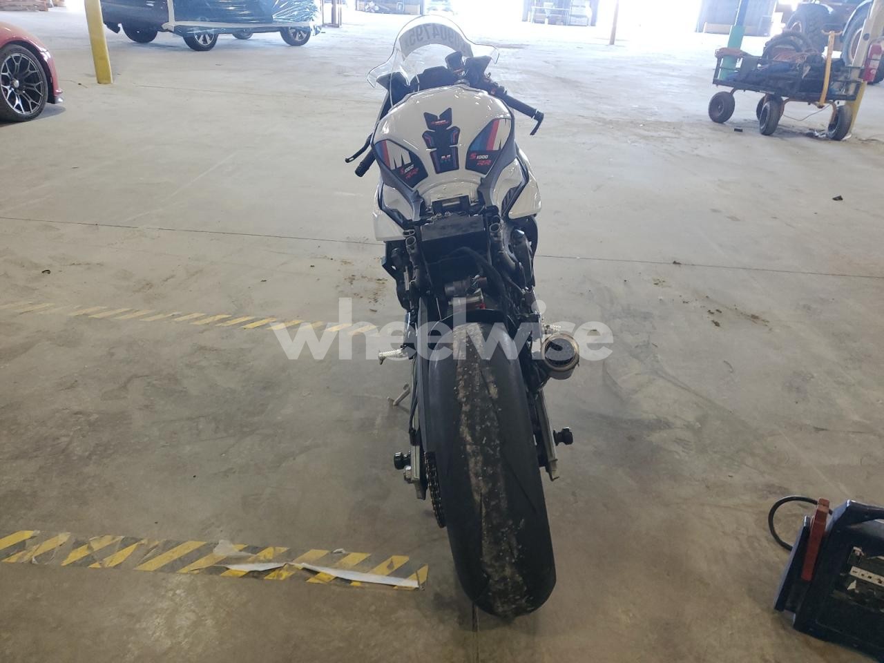 Photo 4 of 2025 BMW S 1000 RR (VIN WB10P2300S6L62491)